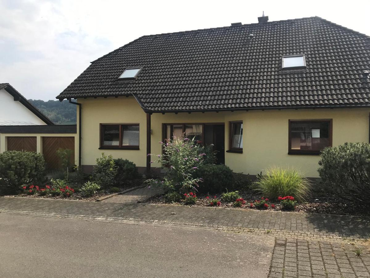 Moselblick Am Waldrand Appartement Verbandsgemeinde Verbandsgemeinde Traben-Trarbach Buitenkant foto