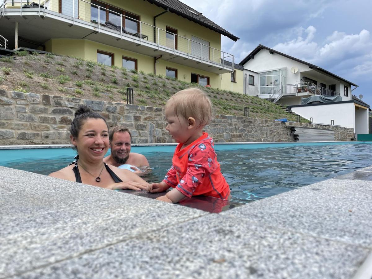 Moselblick Am Waldrand Appartement Verbandsgemeinde Verbandsgemeinde Traben-Trarbach Buitenkant foto
